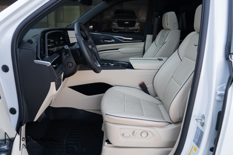 Used-2021-Cadillac-Escalade-Premium-Luxury-4WD-for-sale-Jackson-MS