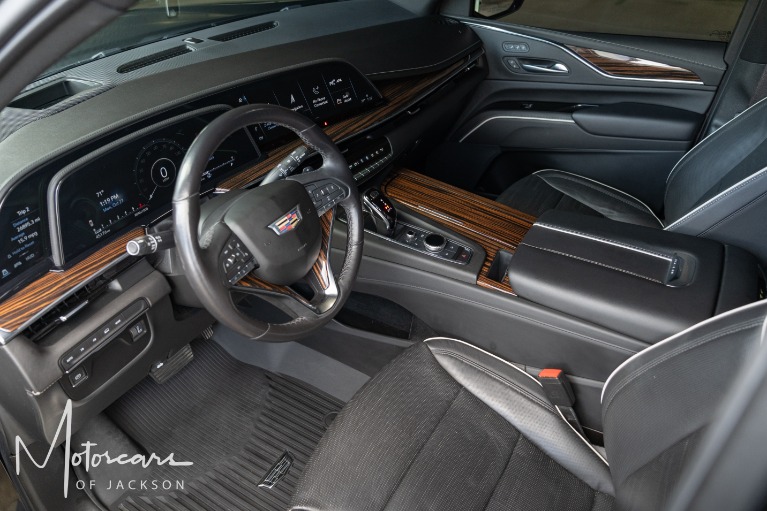 Used-2021-Cadillac-Escalade-4WD-Premium-Luxury-Jackson-MS