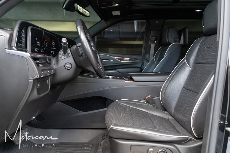 Used-2021-Cadillac-Escalade-Premium-Luxury-Jackson-MS