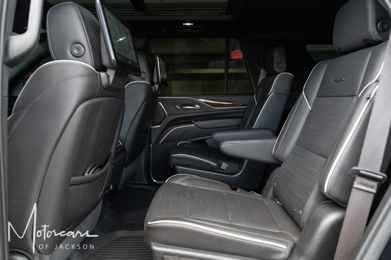 Used-2021-Cadillac-Escalade-Premium-Luxury-Jackson-MS