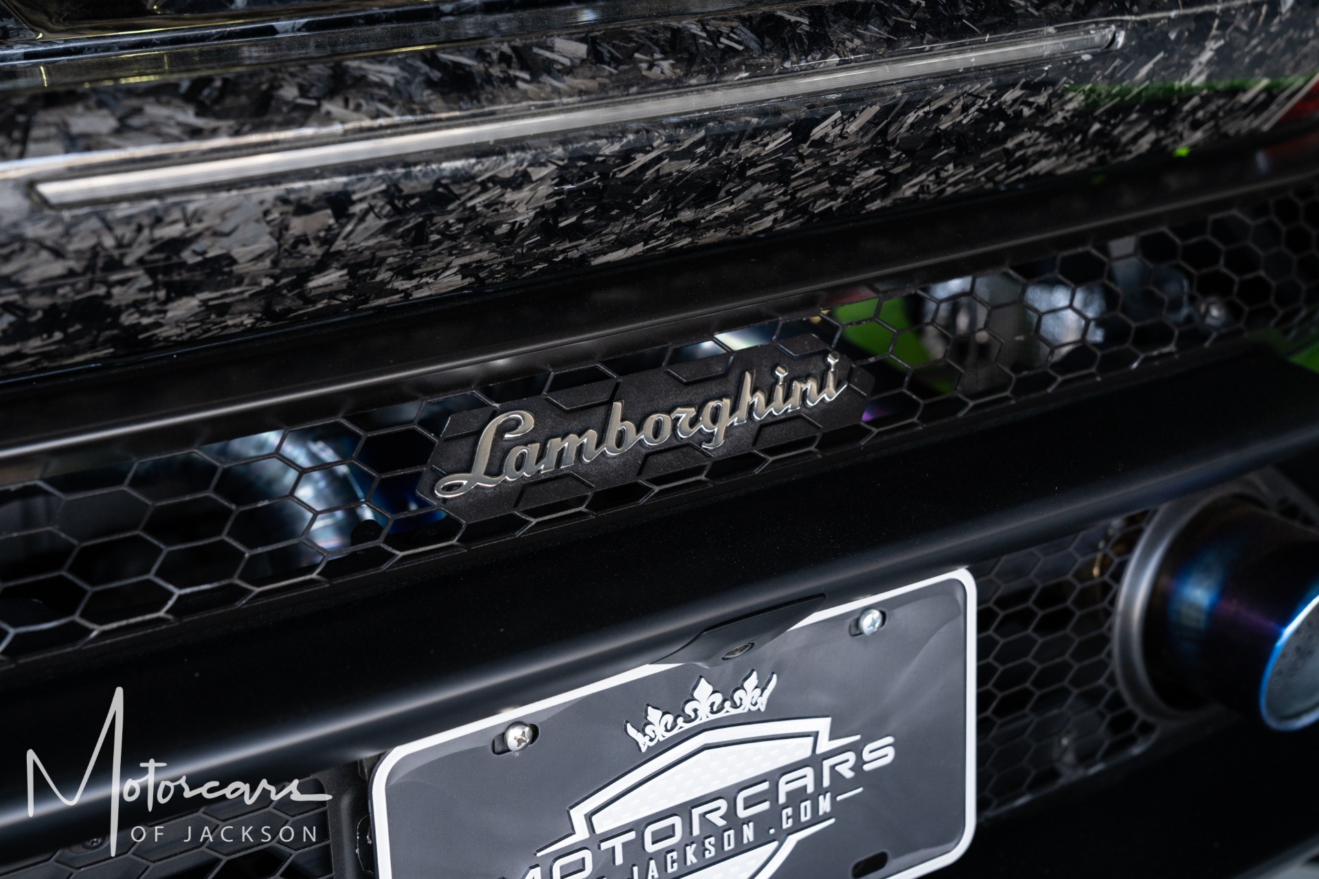 Used-2020-Lamborghini-Huracan-EVO-Jackson-MS