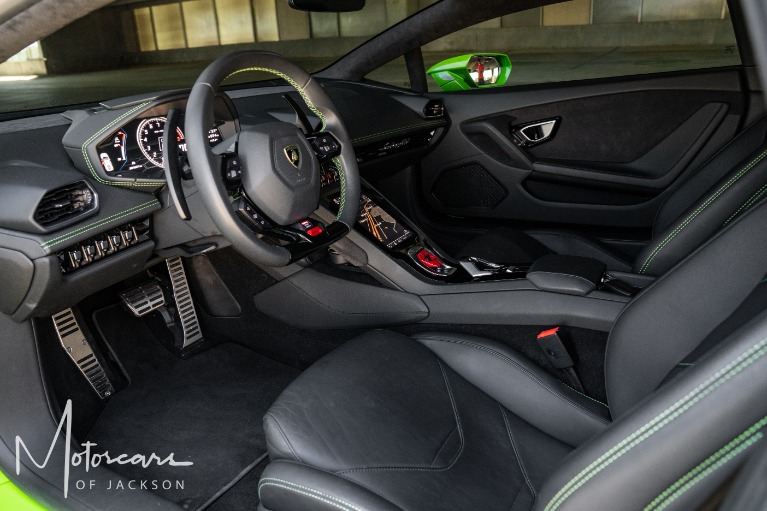 Used-2020-Lamborghini-Huracan-EVO-Jackson-MS