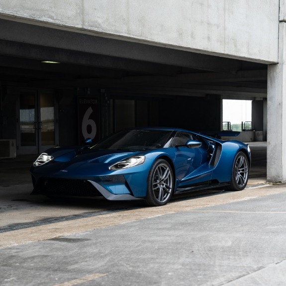 Used-2020-Ford-GT-Jackson-MS