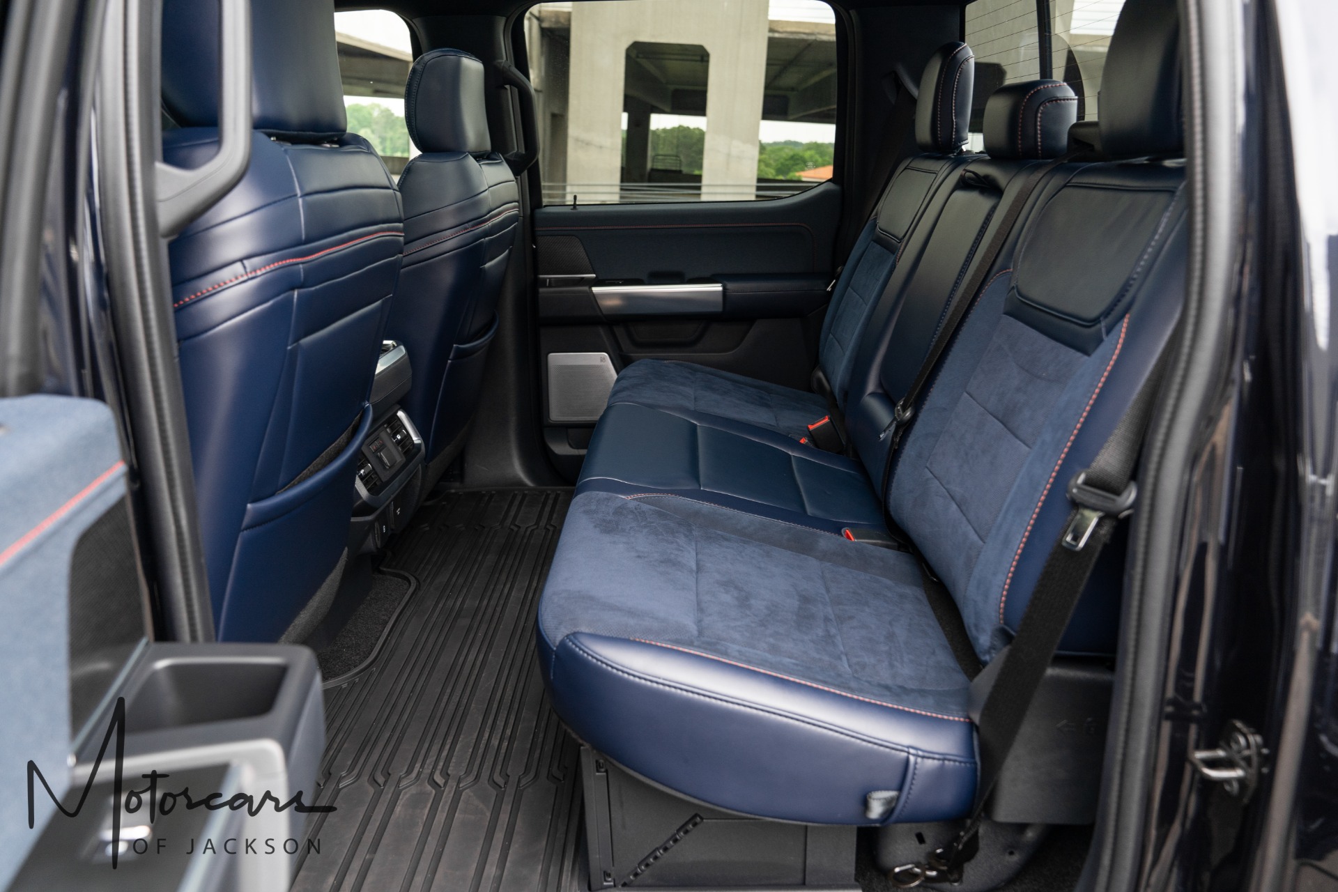 Used-2021-Ford-F-150-Raptor-37-Performance-Pkg-for-sale-Jackson-MS