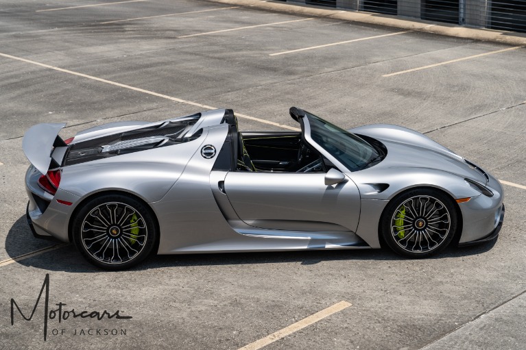 Used-2015-Porsche-918-Spyder-Jackson-MS