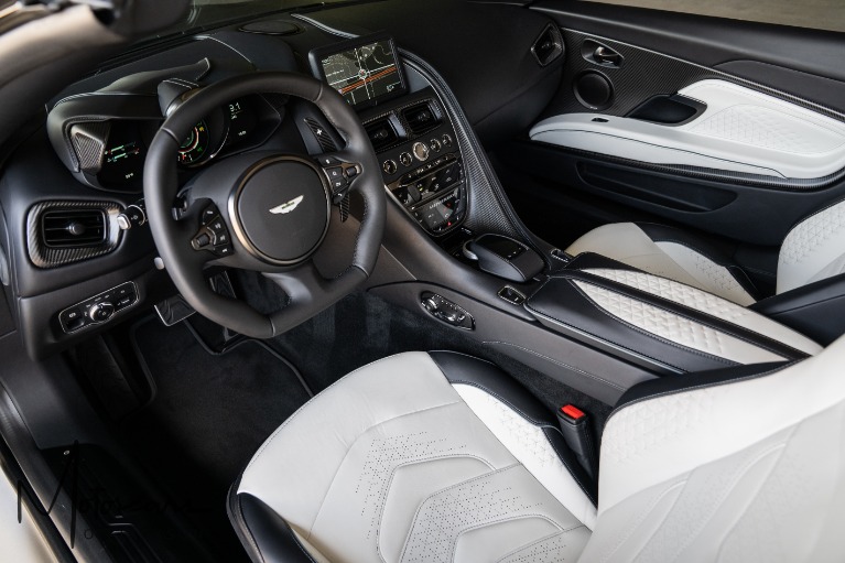 Used-2022-Aston-Martin-DBS-Superleggera-Volante-for-sale-Jackson-MS