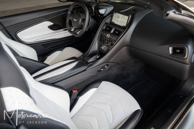 Used-2022-Aston-Martin-DBS-Superleggera-Volante-for-sale-Jackson-MS