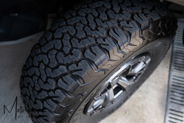 Used-2021-Ford-F-150-Raptor-37-Jackson-MS