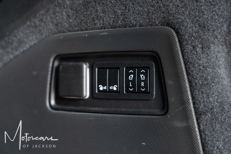 Used-2022-Cadillac-Escalade-Sport-Jackson-MS