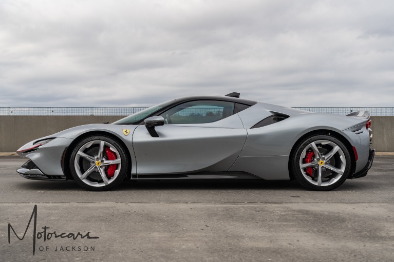 Used-2022-Ferrari-SF90-Stradale-Assetto-Fiorano-Jackson-MS