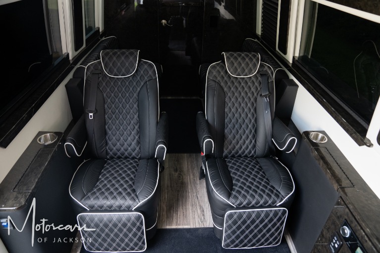 Used-2023-Mercedes-Benz-Sprinter-BRABUS-Custom-Coach-Lux-Cruiser-Eco-Revolution-Limousine-for-sale-Jackson-MS