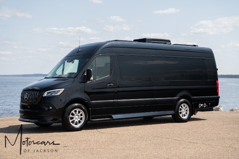 Used-2023-Mercedes-Benz-Sprinter-BRABUS-Custom-Coach-Lux-Cruiser-Eco-Revolution-Limousine-for-sale-Jackson-MS