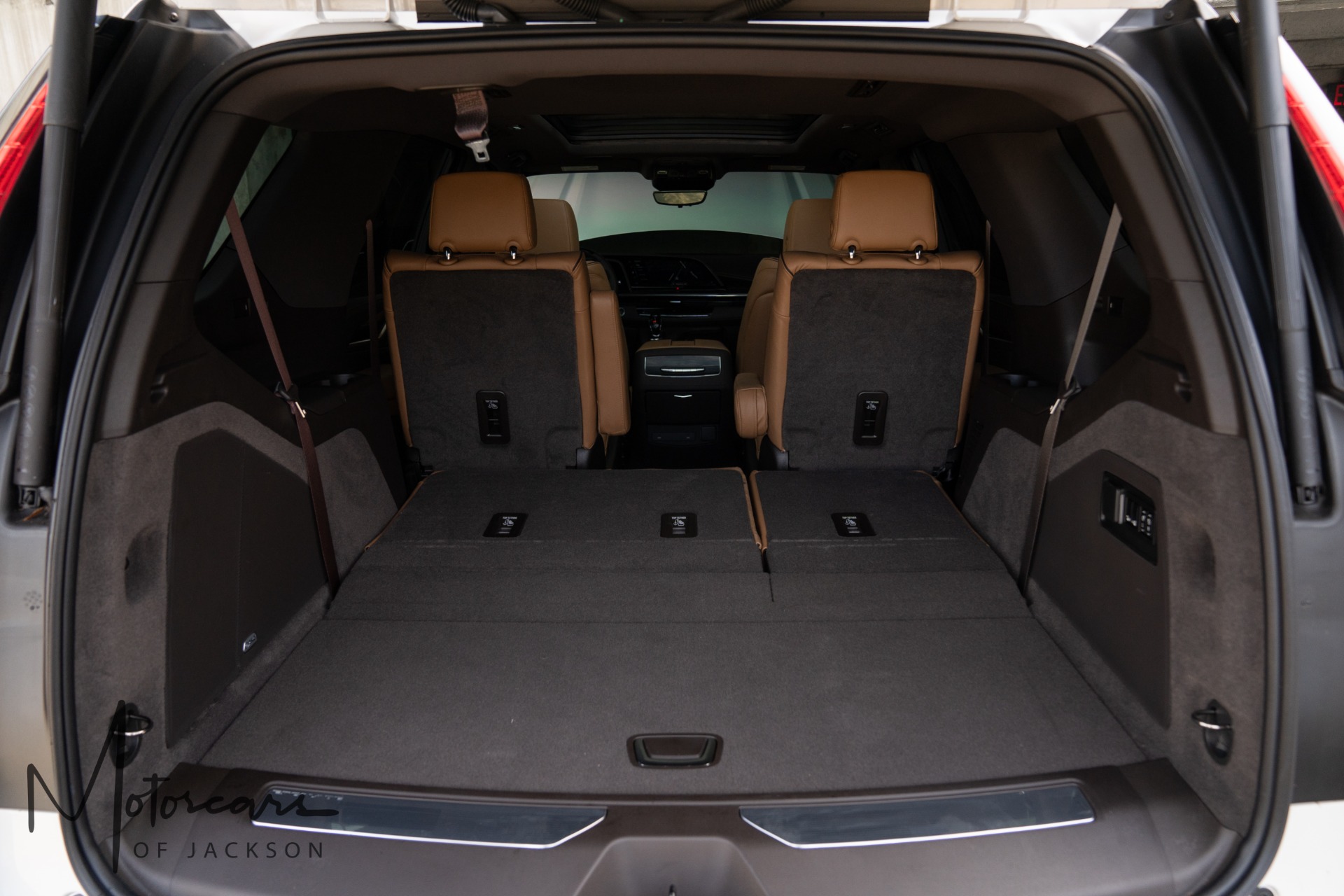 Used-2022-Cadillac-Escalade-4WD-Premium-Luxury-for-sale-Jackson-MS