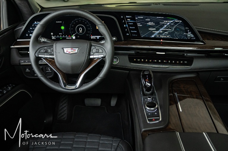 Used-2023-Cadillac-Escalade-4WD-Sport-Platinum-Jackson-MS