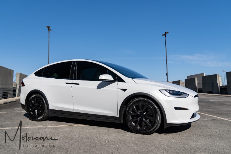 Used-2022-Tesla-Model-X-Plaid-Jackson-MS