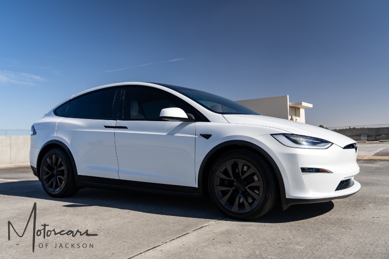 Used-2022-Tesla-Model-X-Plaid-Jackson-MS