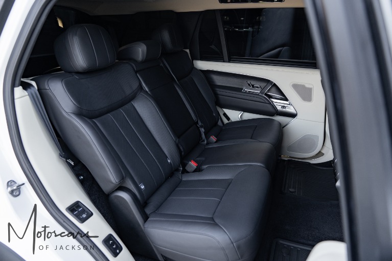Used-2022-Land-Rover-Range-Rover-SE-LWB-V8-7-Passenger-Jackson-MS