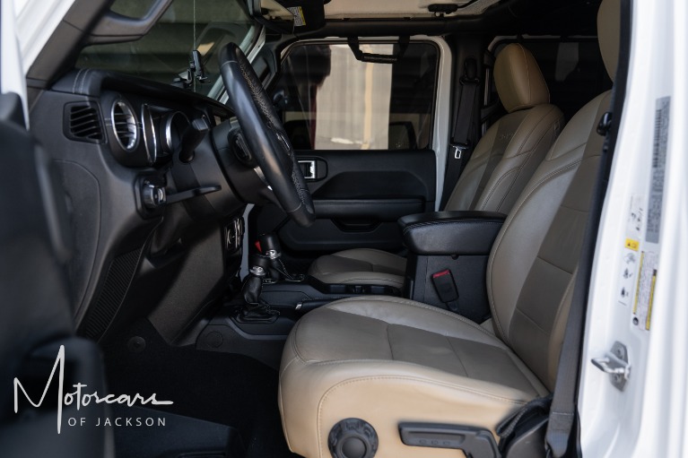 Used-2018-Jeep-Wrangler-Unlimited-Sahara-Jackson-MS