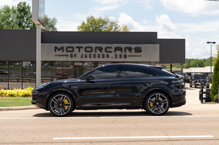 Used-2021-Porsche-Cayenne-Turbo-S-E-Hybrid-Coupe-for-sale-Jackson-MS