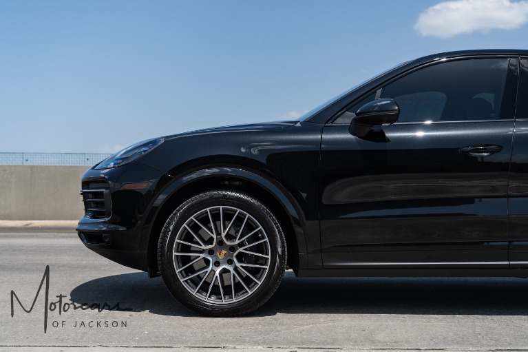 Used-2023-Porsche-Cayenne-Platinum-Edition-Jackson-MS