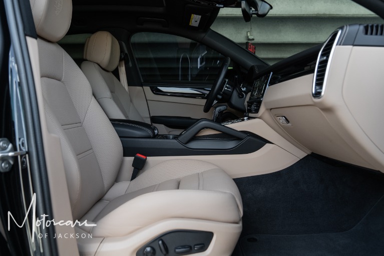 Used-2023-Porsche-Cayenne-Platinum-Edition-for-sale-Jackson-MS