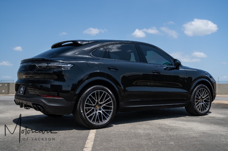 Used-2023-Porsche-Cayenne-Platinum-Edition-Jackson-MS