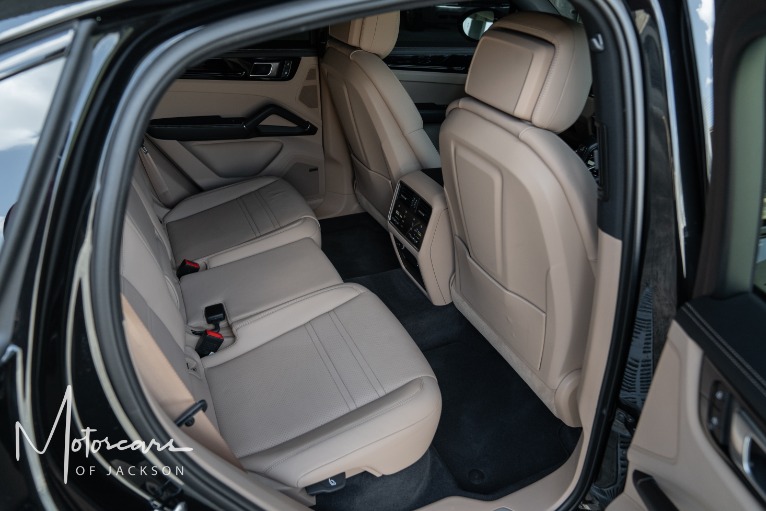 Used-2023-Porsche-Cayenne-Platinum-Edition-Jackson-MS