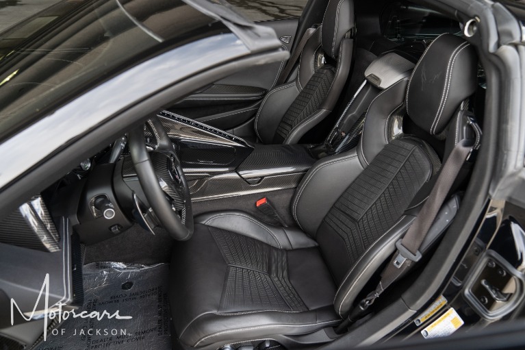 Used-2020-Chevrolet-Corvette-2LT---Carbon-Aerokit-w/-Butterfly-Doors-Jackson-MS