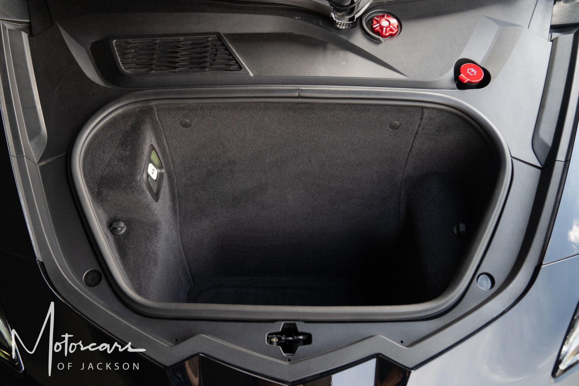 Used-2020-Chevrolet-Corvette-2LT---Carbon-Aerokit-w/-Butterfly-Doors-for-sale-Jackson-MS