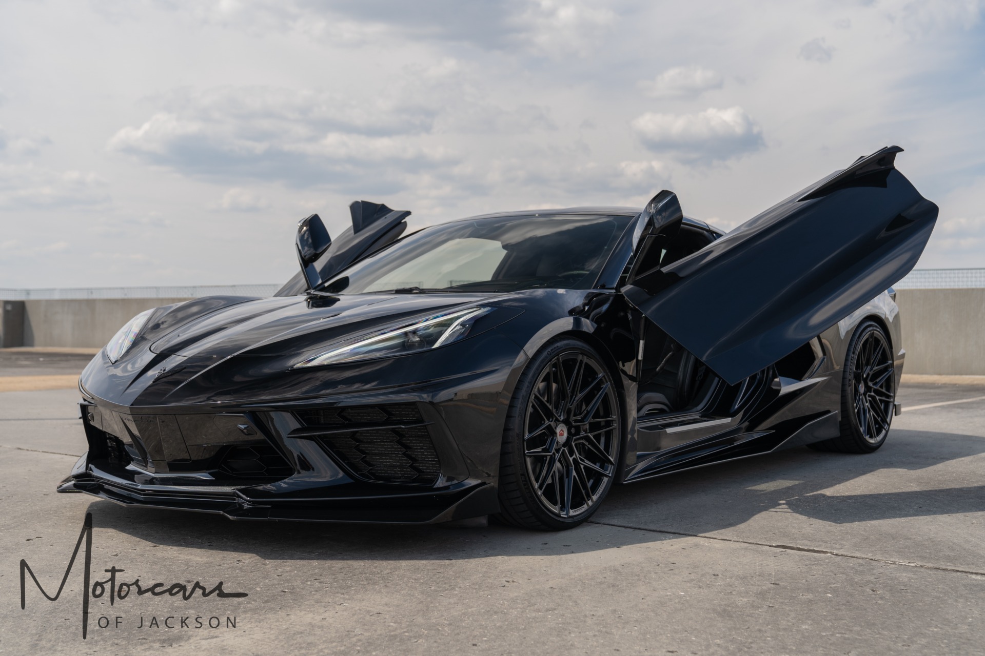 Used-2020-Chevrolet-Corvette-2LT---Carbon-Aerokit-w/-Butterfly-Doors-Jackson-MS