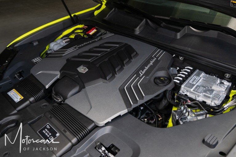 Used-2023-Lamborghini-Urus-Performante-for-sale-Jackson-MS