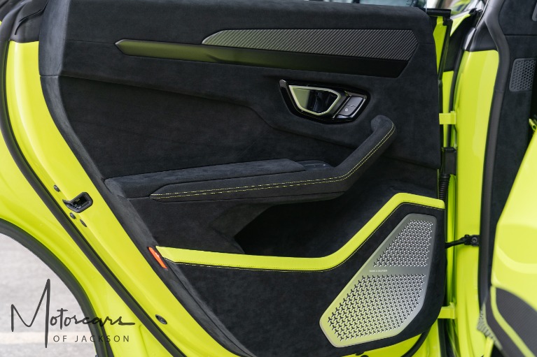 Used-2023-Lamborghini-Urus-Performante-for-sale-Jackson-MS