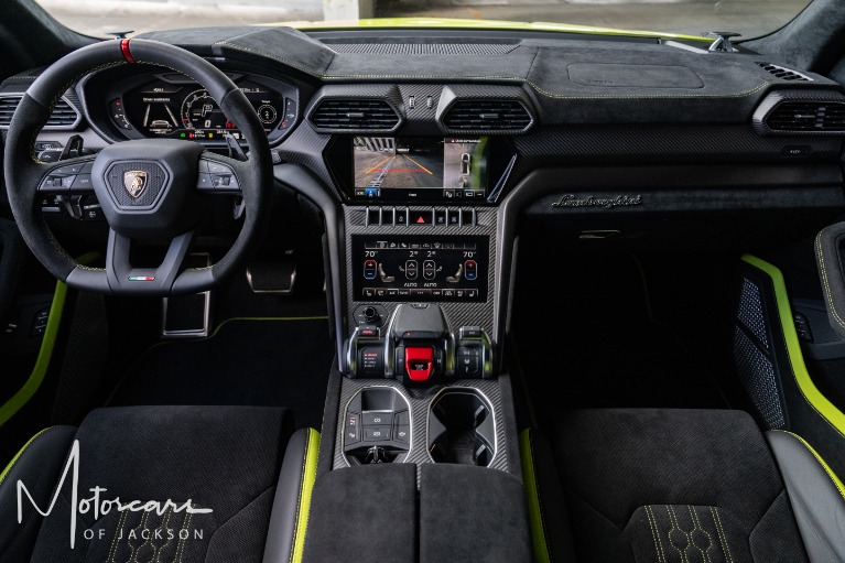 Used-2023-Lamborghini-Urus-Performante-for-sale-Jackson-MS