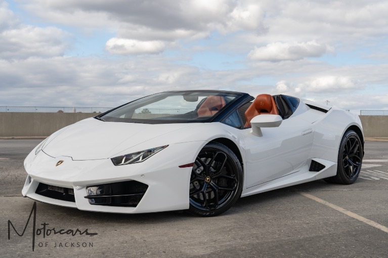 Used-2019-Lamborghini-Huracan-Spyder-Jackson-MS