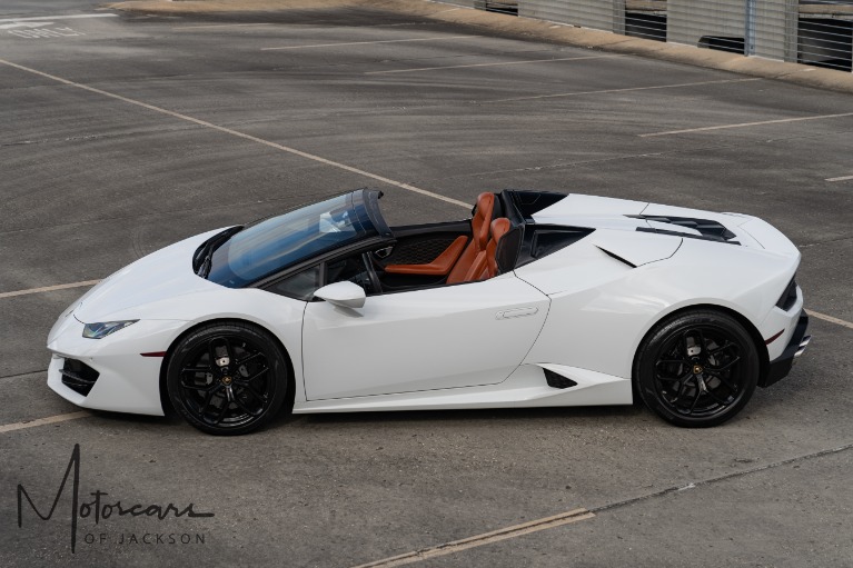 Used-2019-Lamborghini-Huracan-Spyder-Jackson-MS