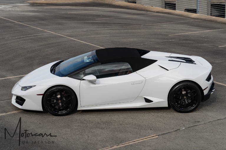 Used-2019-Lamborghini-Huracan-Spyder-Jackson-MS