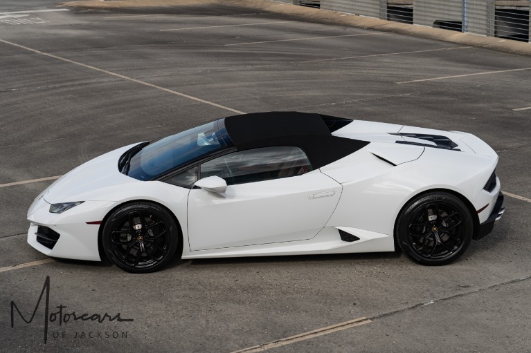 Used-2019-Lamborghini-Huracan-Spyder-for-sale-Jackson-MS