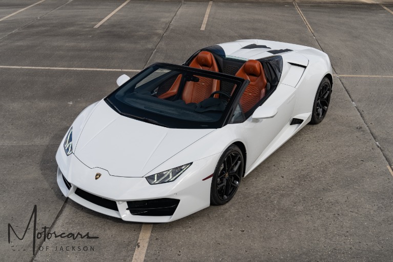 Used-2019-Lamborghini-Huracan-Spyder-Jackson-MS