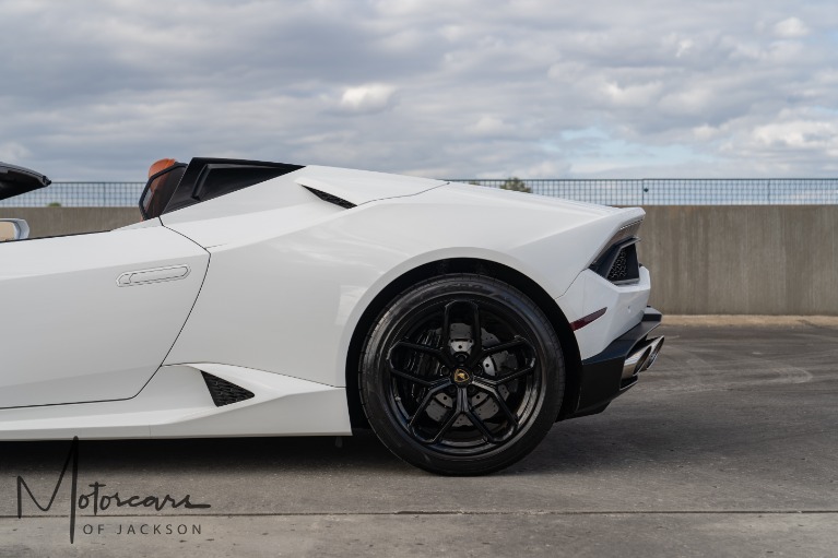 Used-2019-Lamborghini-Huracan-Spyder-Jackson-MS