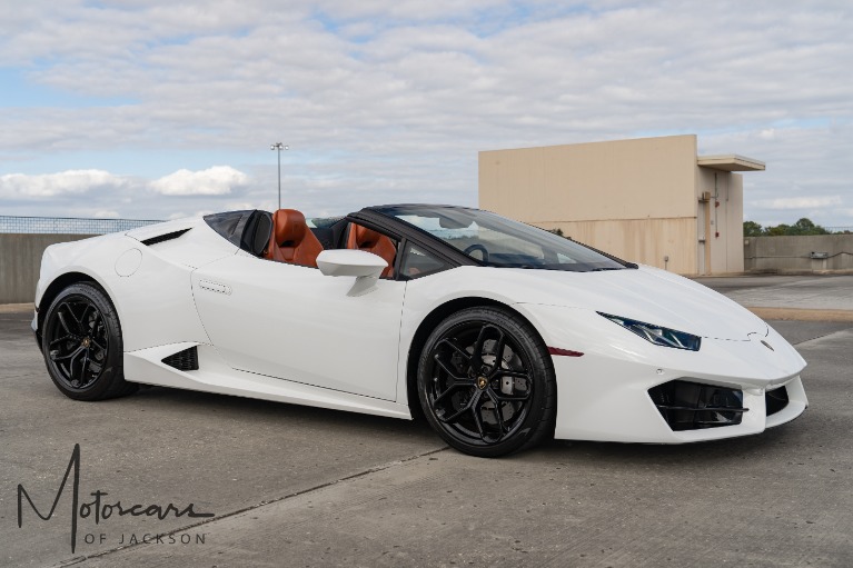 Used-2019-Lamborghini-Huracan-Spyder-Jackson-MS