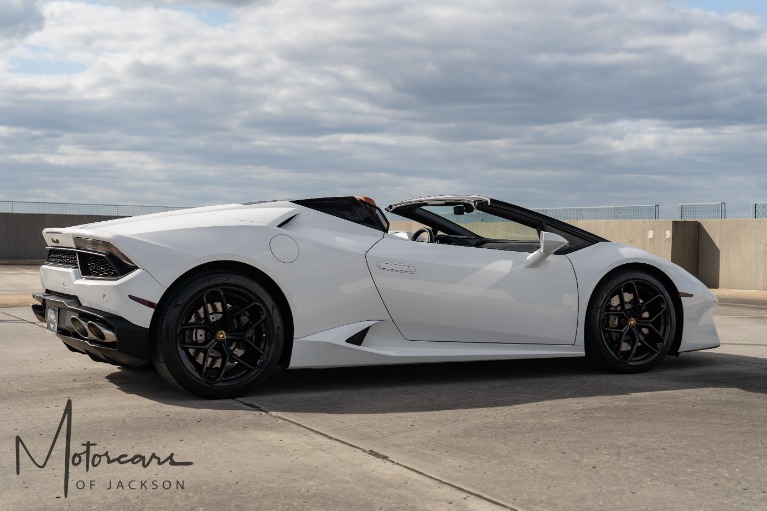 Used-2019-Lamborghini-Huracan-Spyder-Jackson-MS