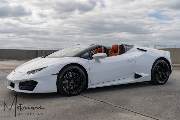 Used-2019-Lamborghini-Huracan-Spyder-Jackson-MS