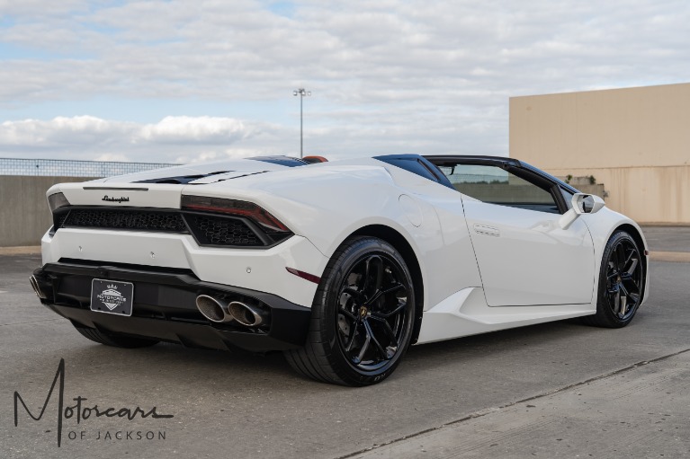 Used-2019-Lamborghini-Huracan-Spyder-Jackson-MS