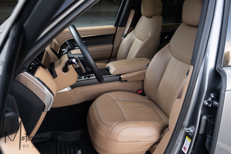 Used-2023-Land-Rover-Range-Rover-SE-Jackson-MS