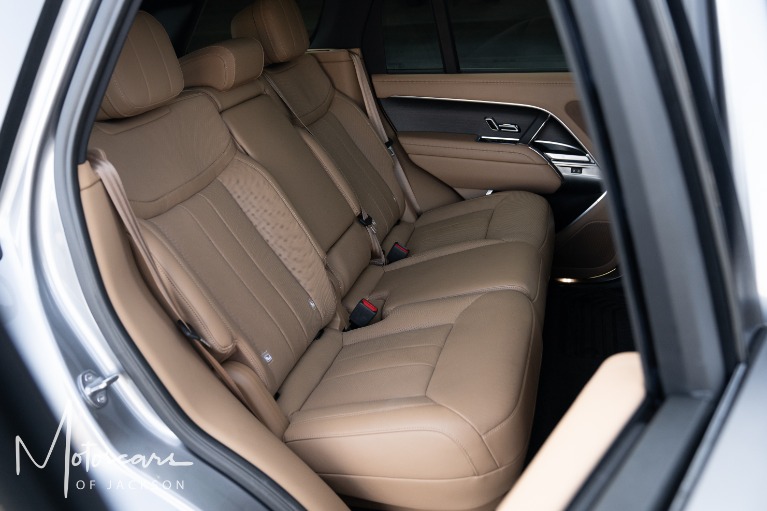 Used-2023-Land-Rover-Range-Rover-SE-for-sale-Jackson-MS