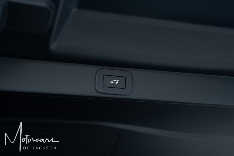 Used-2023-Land-Rover-Range-Rover-SE-for-sale-Jackson-MS