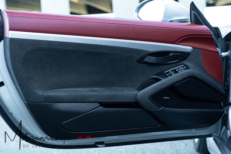 Used-2021-Porsche-718-Spyder-Roadster-Jackson-MS