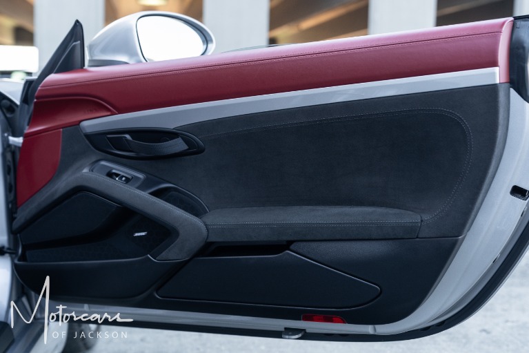 Used-2021-Porsche-718-Spyder-Roadster-for-sale-Jackson-MS