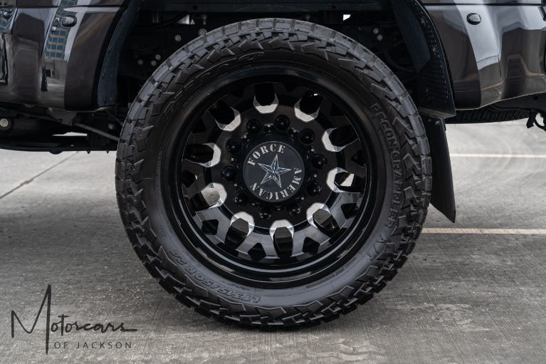 Used-2019-Ford-Super-Duty-F-350-DRW-Platinum-for-sale-Jackson-MS