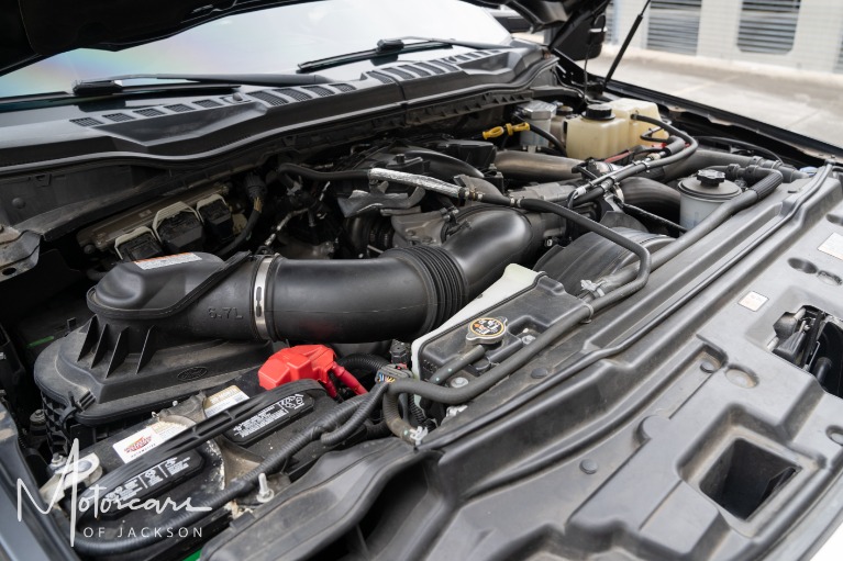 Used-2019-Ford-Super-Duty-F-350-DRW-Platinum-for-sale-Jackson-MS